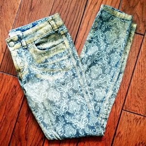 Women's Free People Brocade Jeans!
